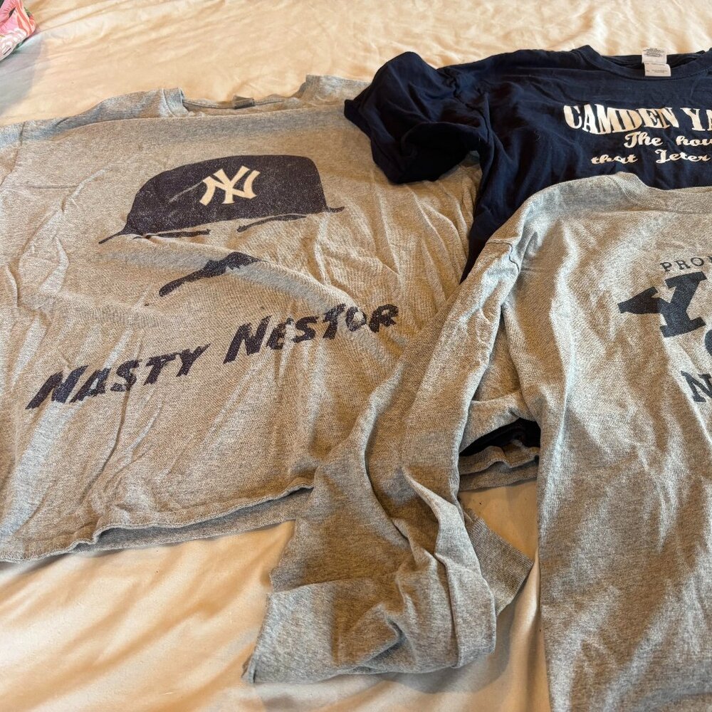 Bundle of Three Vintage NY Yankees T Shirts L/XL